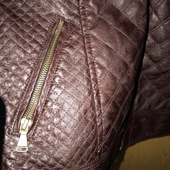 Guess leather jacket - Picture 5 of 7